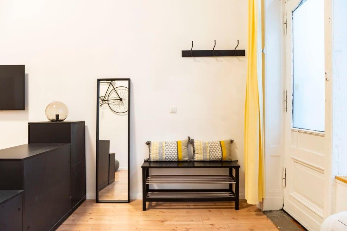 Spacious Two Br Plus Ac Plus Selfcheckin Berlino Esterno foto