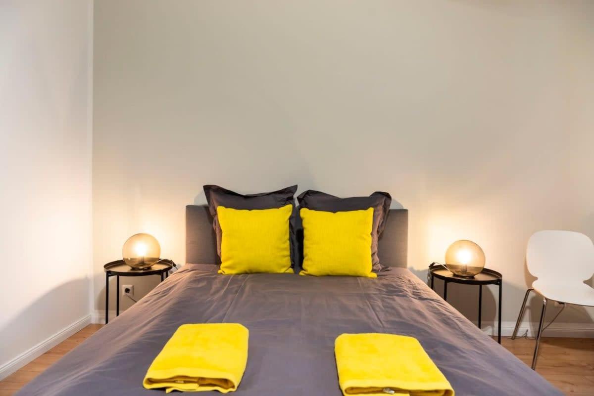 Spacious Two Br Plus Ac Plus Selfcheckin Berlino Esterno foto